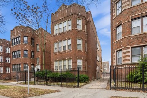 7634 S Phillips Avenue Chicago IL 60649