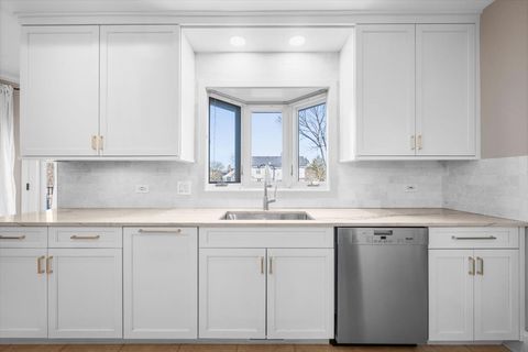 Tiny photo for 1087 Highland Avenue, Lake Forest, IL 60045 (MLS # 12581994)