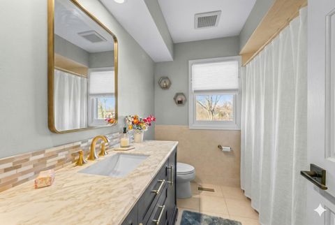 Tiny photo for 1087 Highland Avenue, Lake Forest, IL 60045 (MLS # 12581994)