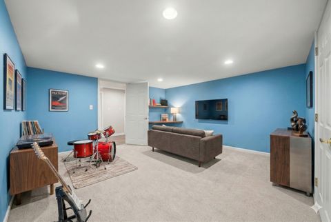 Tiny photo for 1087 Highland Avenue, Lake Forest, IL 60045 (MLS # 12581994)