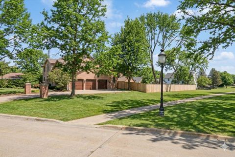 Tiny photo for 1087 Highland Avenue, Lake Forest, IL 60045 (MLS # 12581994)
