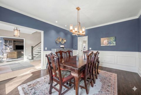 Tiny photo for 1087 Highland Avenue, Lake Forest, IL 60045 (MLS # 12581994)