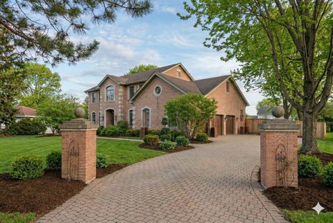 Tiny photo for 1087 Highland Avenue, Lake Forest, IL 60045 (MLS # 12581994)