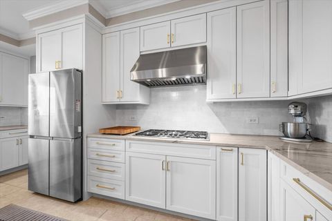 Tiny photo for 1087 Highland Avenue, Lake Forest, IL 60045 (MLS # 12581994)