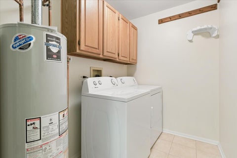 Tiny photo for 617 Edinburgh Lane #B, Prospect Heights, IL 60070 (MLS # 12785483)