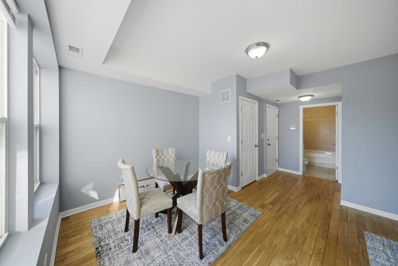 4752 N Albany Avenue 3