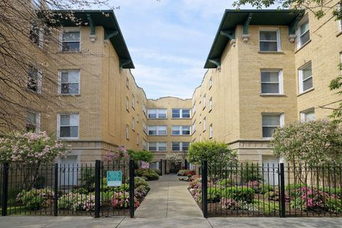 4752 N Albany Avenue 3 Chicago IL 60625