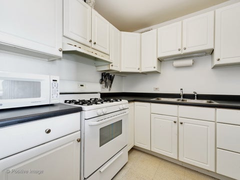 Tiny photo for 2605 S Indiana Avenue #2304, Chicago, IL 60616 (MLS # 12744601)