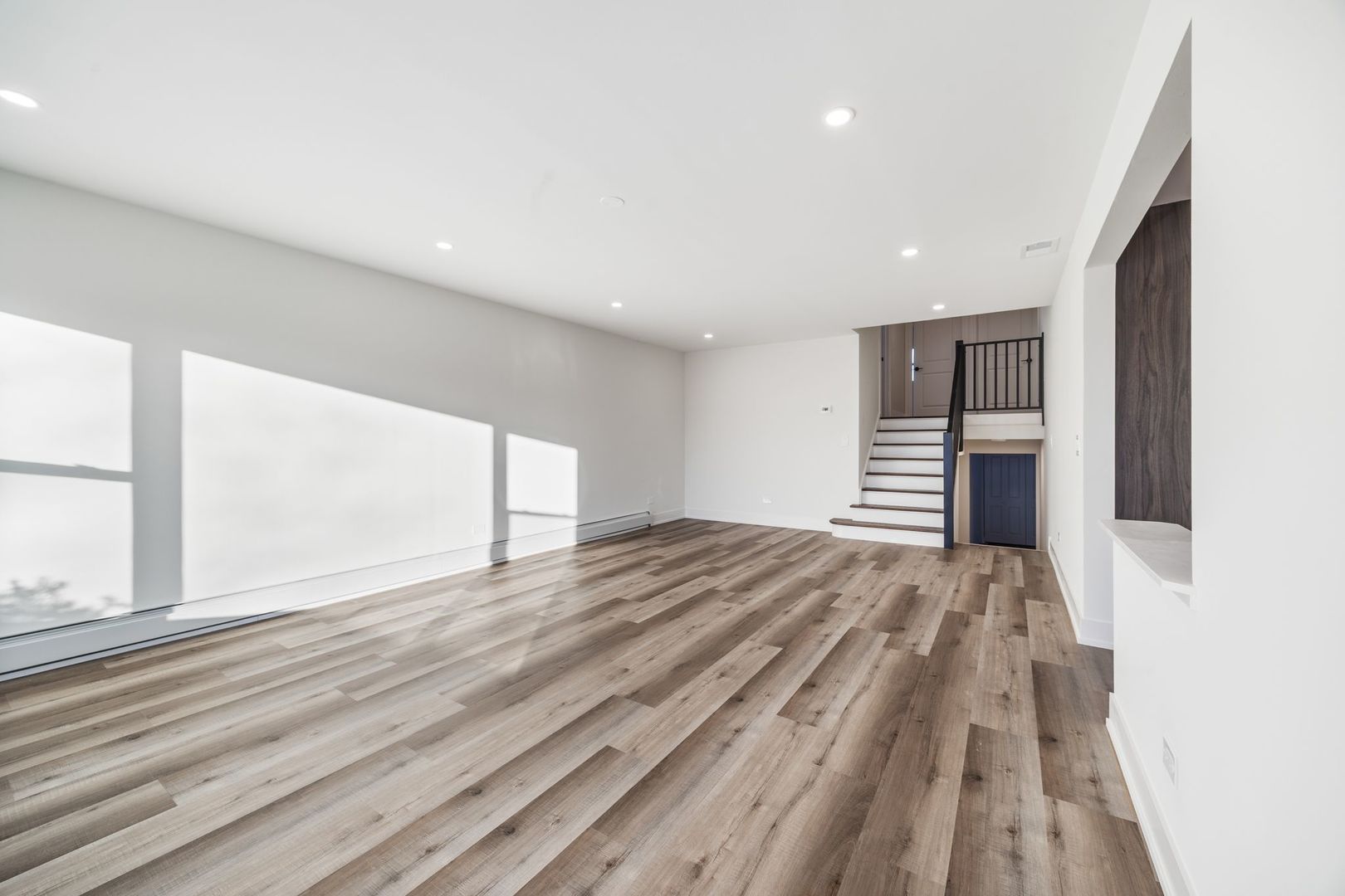 4525 N Plainfield Avenue