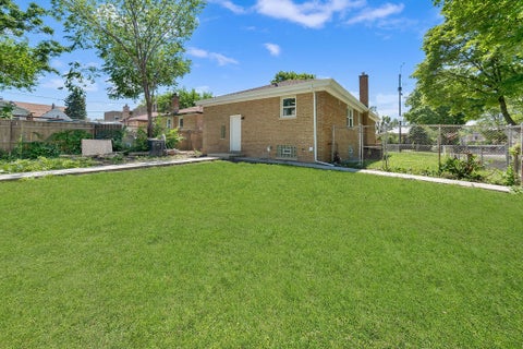 Tiny photo for 1924 W Marquette Road, Chicago, IL 60636 (MLS # 12687035)