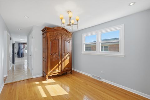 Tiny photo for 8215 Austin Avenue, Burbank, IL 60459 (MLS # 12616549)