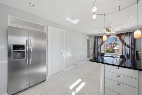 Tiny photo for 8215 Austin Avenue, Burbank, IL 60459 (MLS # 12616549)