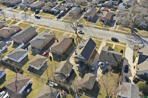 Tiny photo for 8215 Austin Avenue, Burbank, IL 60459 (MLS # 12616549)