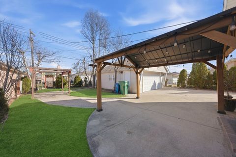 Tiny photo for 8215 Austin Avenue, Burbank, IL 60459 (MLS # 12616549)