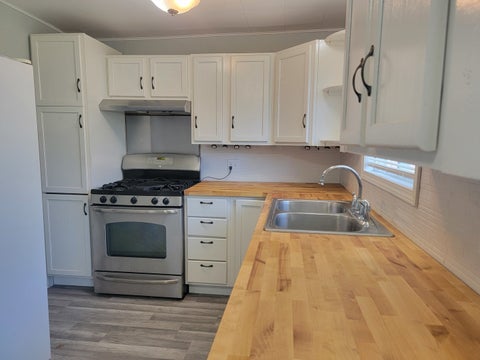 Tiny photo for 810 Southside Avenue, McHenry, IL 60051 (MLS # 12759095)