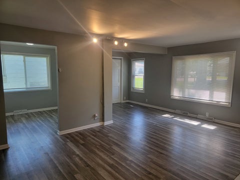 Tiny photo for 810 Southside Avenue, McHenry, IL 60051 (MLS # 12759095)