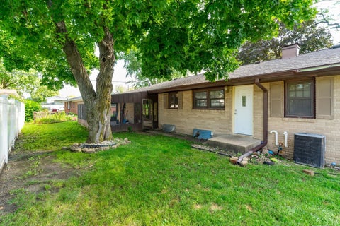 Tiny photo for 2304 Plum Street, Peru, IL 61354 (MLS # 12738984)