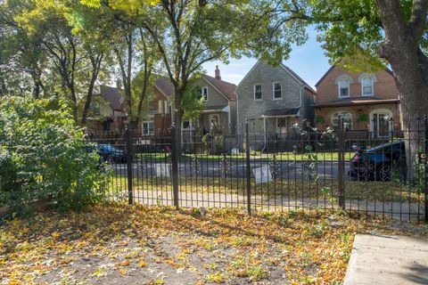 Tiny photo for 1645 N Monticello Avenue, Chicago, IL 60647 (MLS # 12540870)