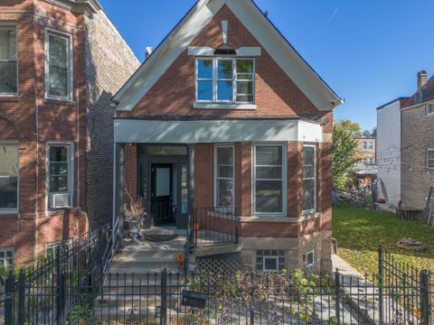 Tiny photo for 1645 N Monticello Avenue, Chicago, IL 60647 (MLS # 12540870)