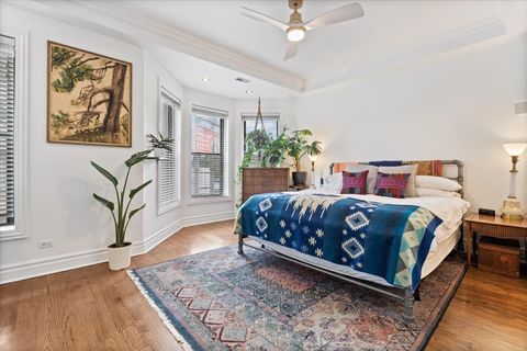 Tiny photo for 1048 W Lawrence Avenue #2, Chicago, IL 60640 (MLS # 12502342)