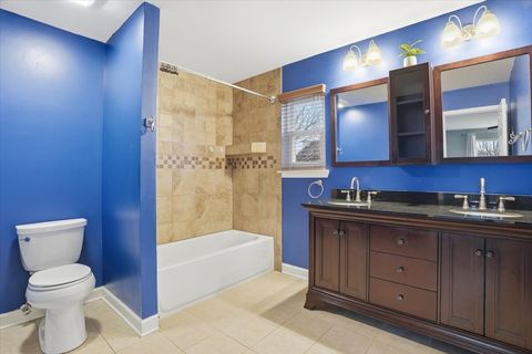 Tiny photo for 2289 N Aster Court, Round Lake Beach, IL 60073 (MLS # 12590018)