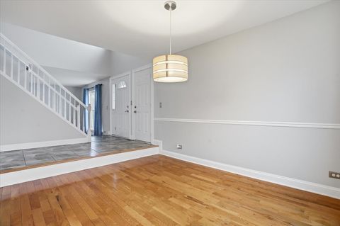 Tiny photo for 2289 N Aster Court, Round Lake Beach, IL 60073 (MLS # 12590018)