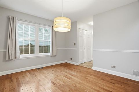 Tiny photo for 2289 N Aster Court, Round Lake Beach, IL 60073 (MLS # 12590018)