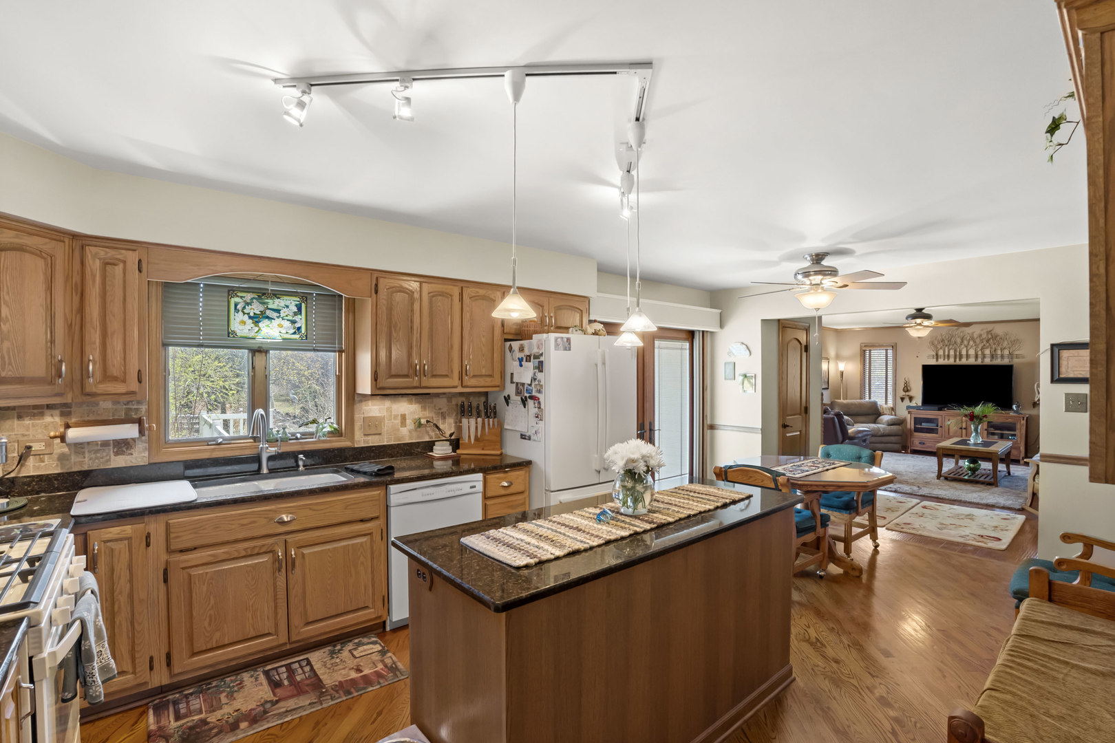 154 E 34th Street