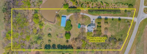 Tiny photo for 18749 N Tolle Lane, Mt Vernon, IL 62864 (MLS # 12786089)