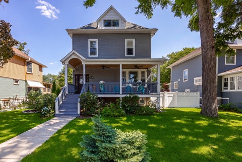 Photo of 3239 Wesley Avenue, Berwyn, IL 60402 (MLS # 12777552)