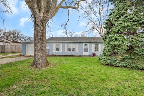 Photo of 927 Wabash Street, Wilmington, IL 60481 (MLS # 12609195)