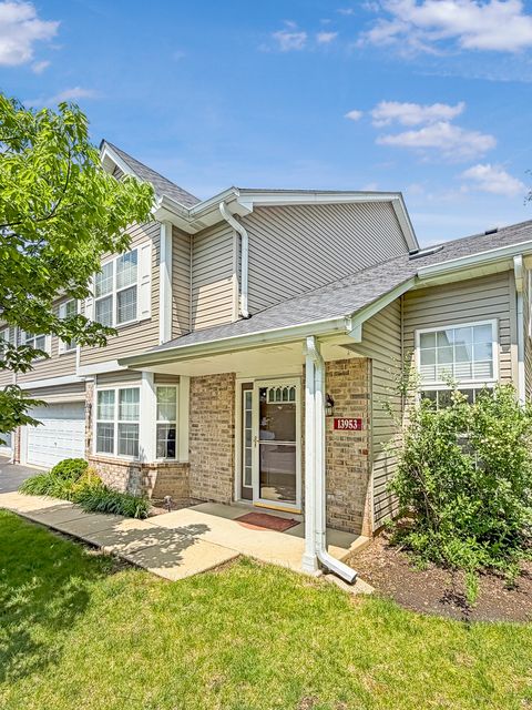 Tiny photo for 13953 Cambridge Circle, Plainfield, IL 60544 (MLS # 12657851)
