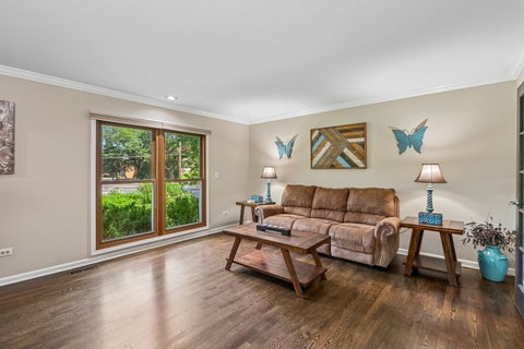Tiny photo for 1898 Kaneville Road, Geneva, IL 60134 (MLS # 12773138)