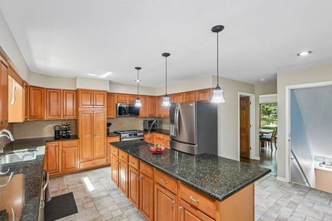 Tiny photo for 1898 Kaneville Road, Geneva, IL 60134 (MLS # 12773138)