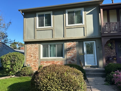 Photo of 3709 31st Avenue #13, Rock Island, IL 61201 (MLS # 12775813)