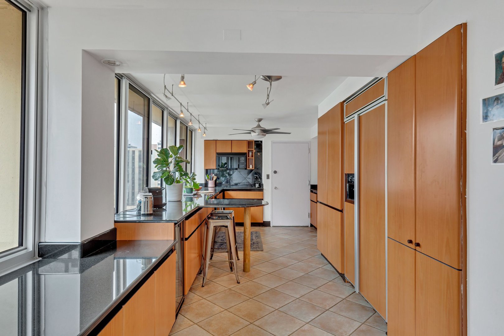 1 E Schiller Street 12A