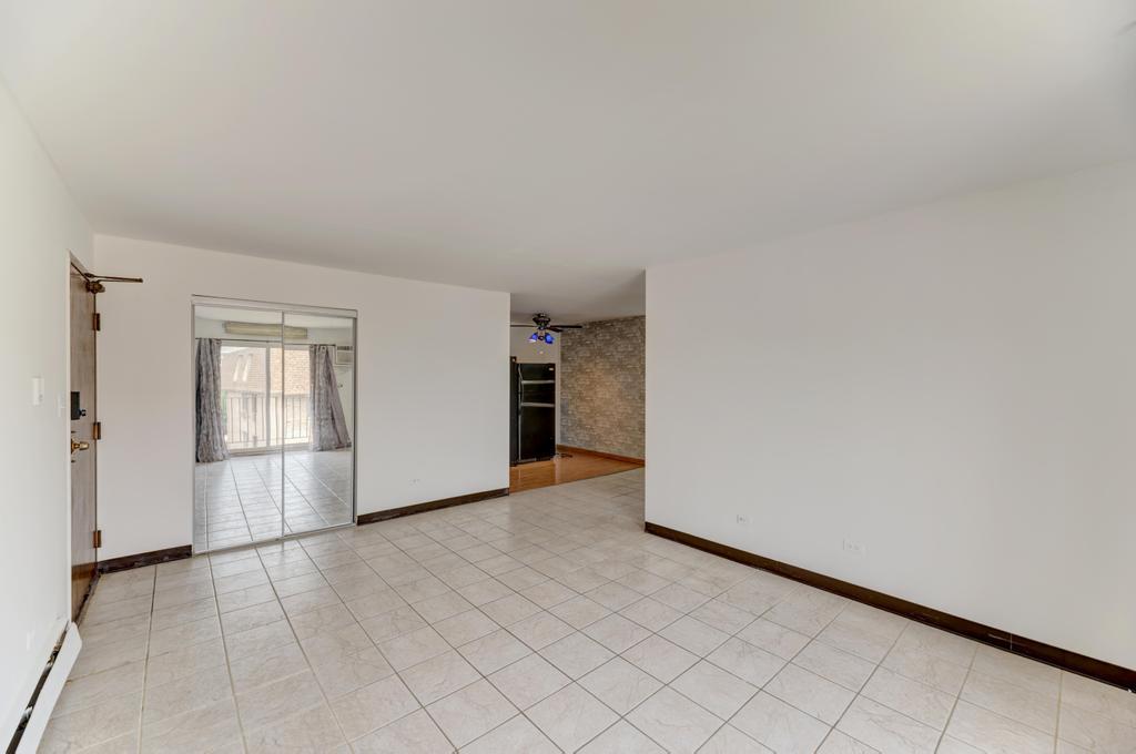 256 Shorewood Drive 2C