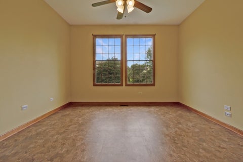 Tiny photo for Lindenhurst, IL 60046 (MLS # 12702559)