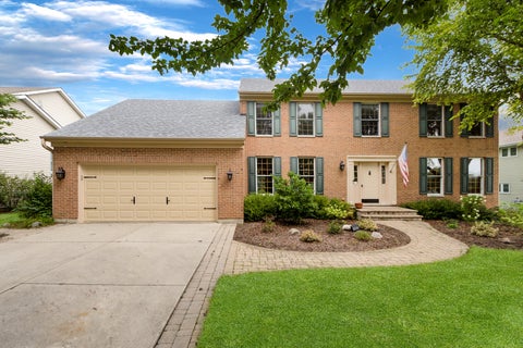 Photo of Lindenhurst, IL 60046 (MLS # 12702559)