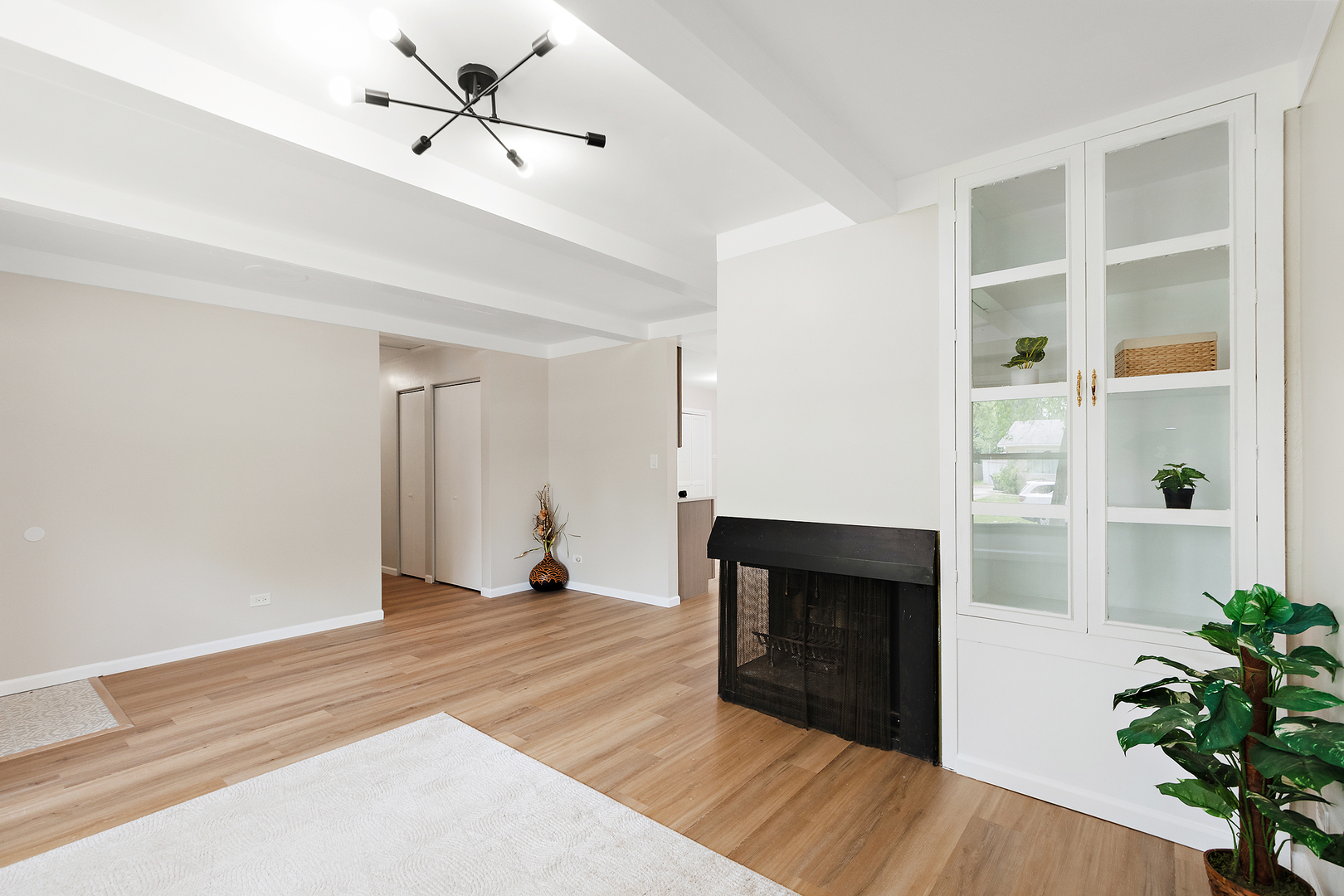 3616 Tamarind Lane
