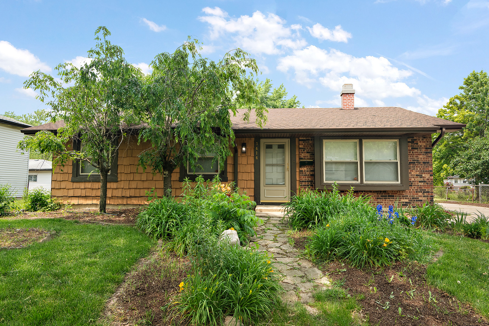 3616 Tamarind Lane