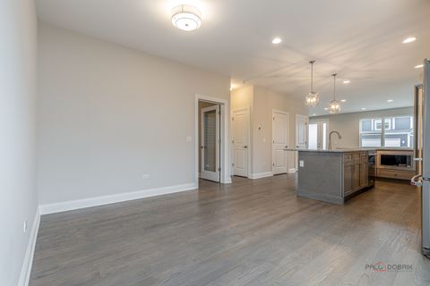 Tiny photo for 113 Roman Lane, Hawthorn Woods, IL 60047 (MLS # 12589646)