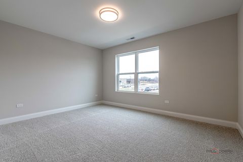 Tiny photo for 113 Roman Lane, Hawthorn Woods, IL 60047 (MLS # 12589646)