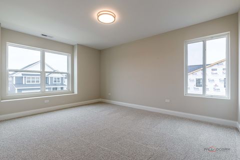 Tiny photo for 113 Roman Lane, Hawthorn Woods, IL 60047 (MLS # 12589646)