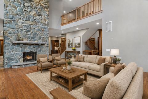 Tiny photo for 805 N Arlington Heights Road, Itasca, IL 60143 (MLS # 12612644)