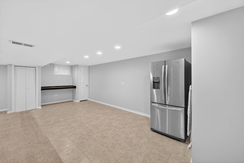 Tiny photo for 610 W Jefferson Avenue, Naperville, IL 60540 (MLS # 12586769)