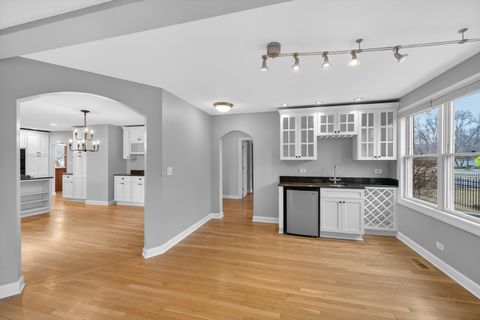 Tiny photo for 610 W Jefferson Avenue, Naperville, IL 60540 (MLS # 12586769)