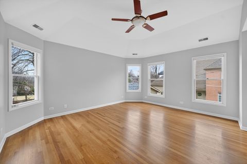 Tiny photo for 610 W Jefferson Avenue, Naperville, IL 60540 (MLS # 12586769)