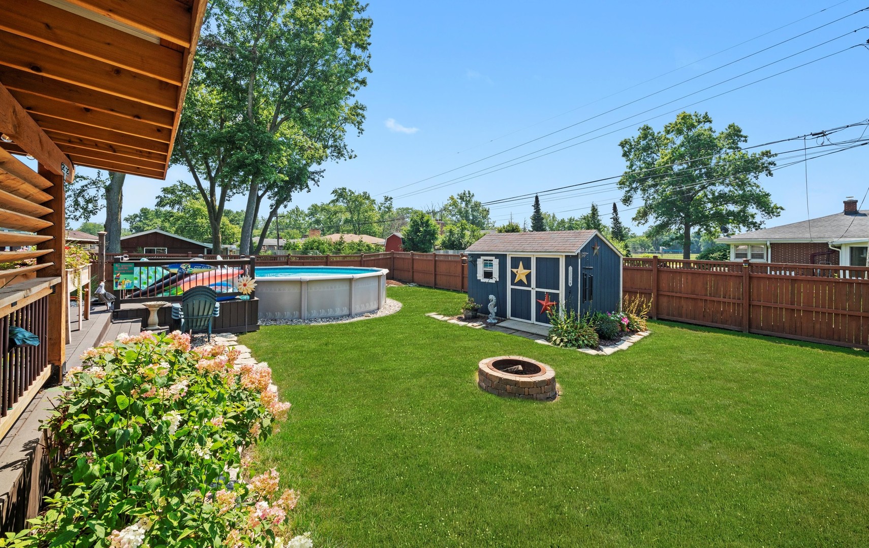 404 Oakwood Drive
