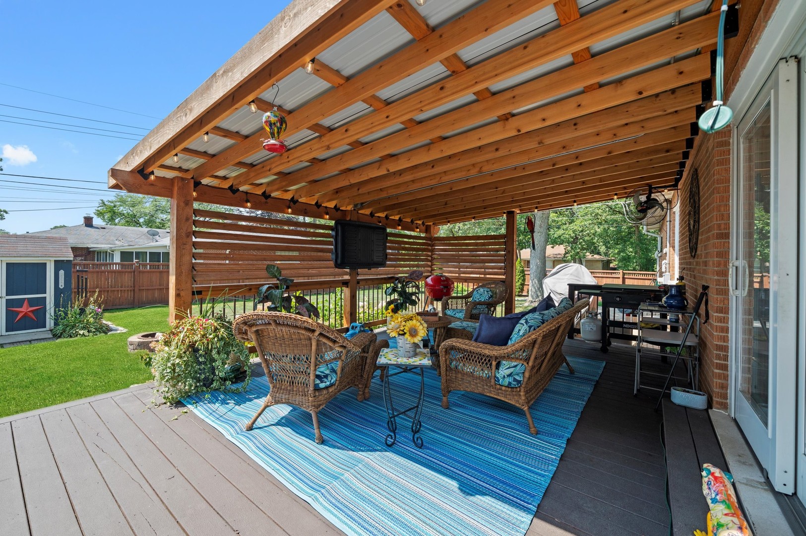 404 Oakwood Drive